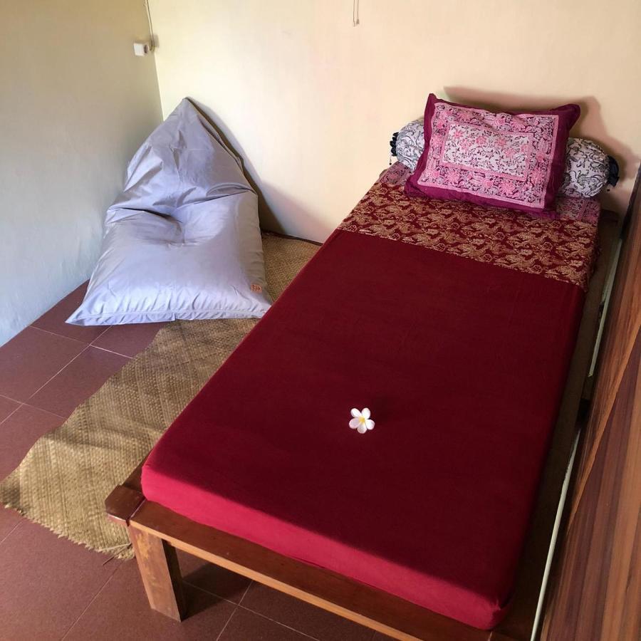 Harry'S Ocean House Pacitan Apartman Kültér fotó
