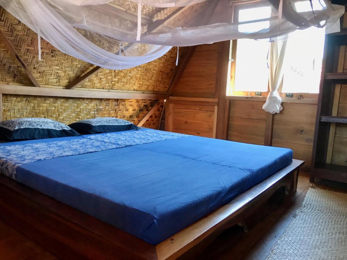 Harry'S Ocean House Pacitan Apartman Kültér fotó
