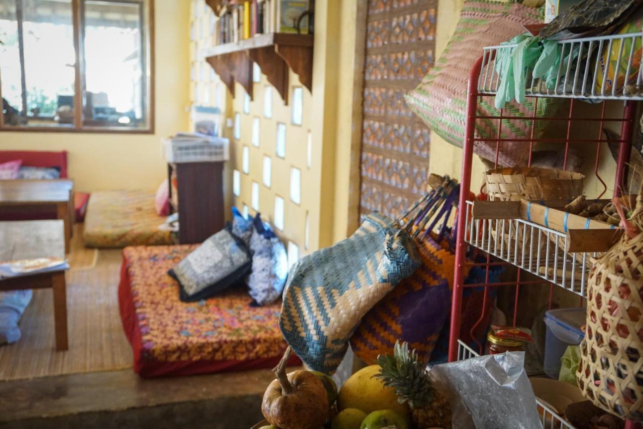 Harry'S Ocean House Pacitan Apartman Kültér fotó