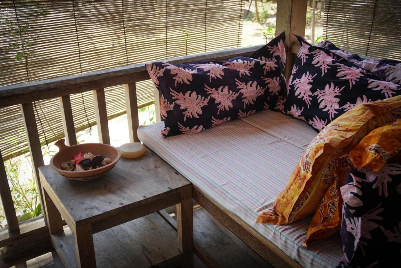 Harry'S Ocean House Pacitan Apartman Kültér fotó
