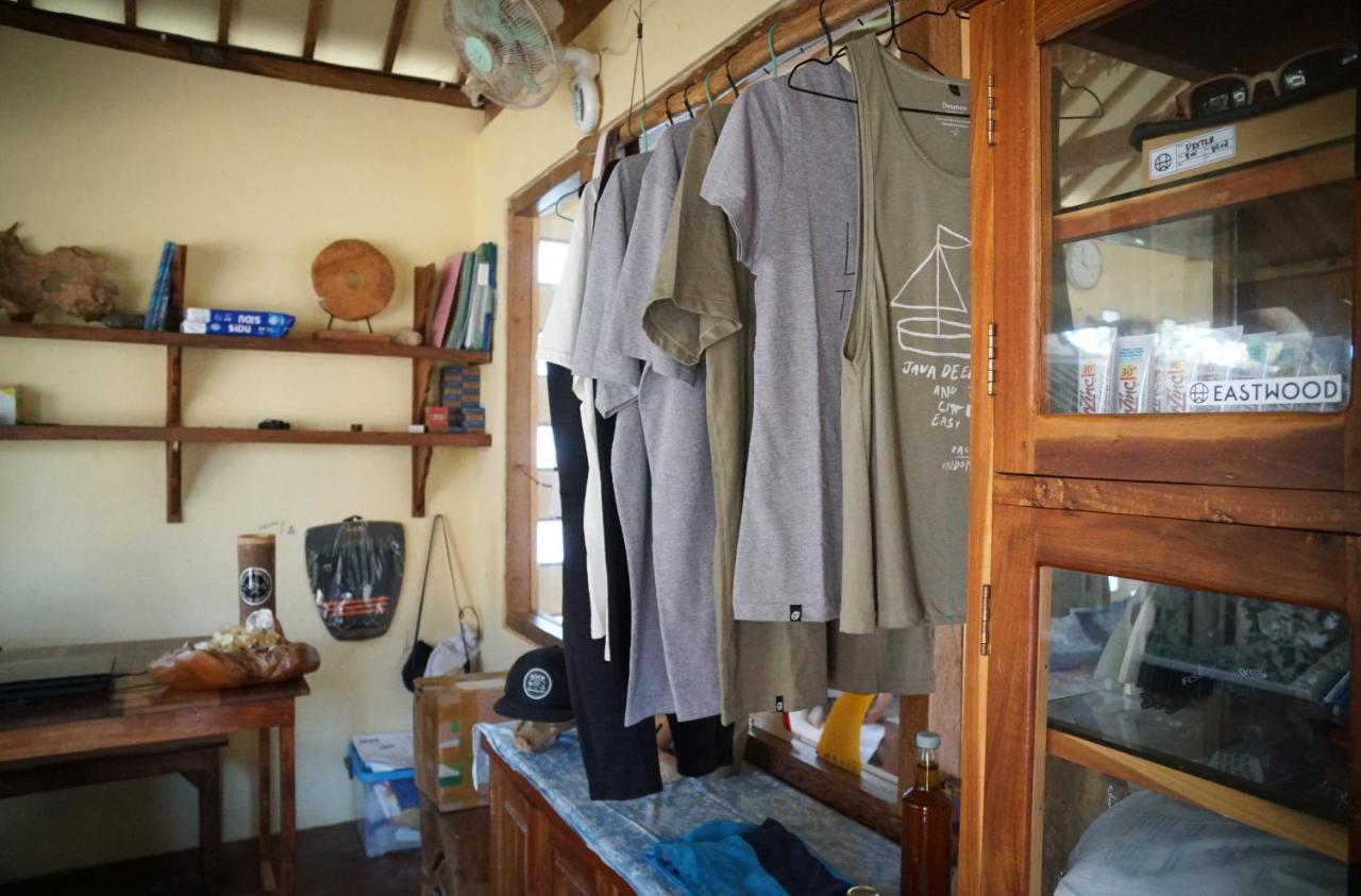 Harry'S Ocean House Pacitan Apartman Kültér fotó